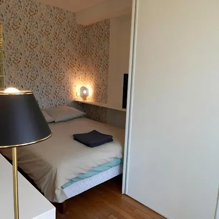 11 Chic Sunny Flat At Montorgeuil