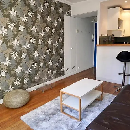 11 Chic Sunny Flat At Montorgeuil Paris