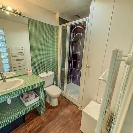 11 Chic Sunny Flat At Montorgeuil Paryż